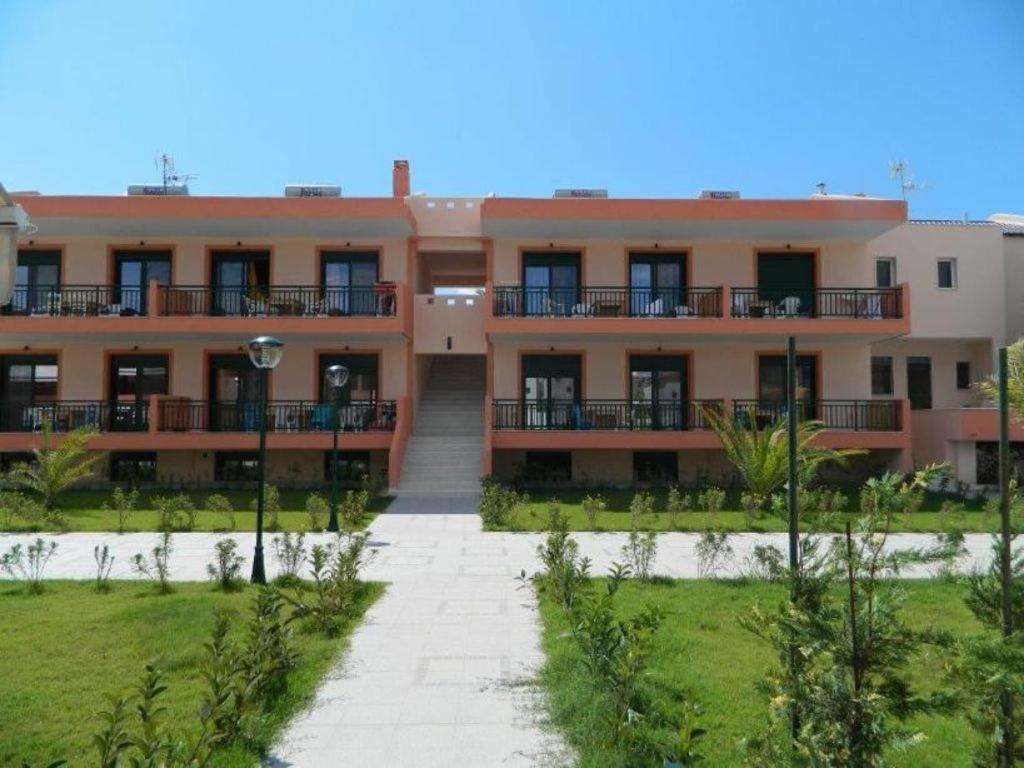 Stefania Sun Apartments Nikiti  Buitenkant foto