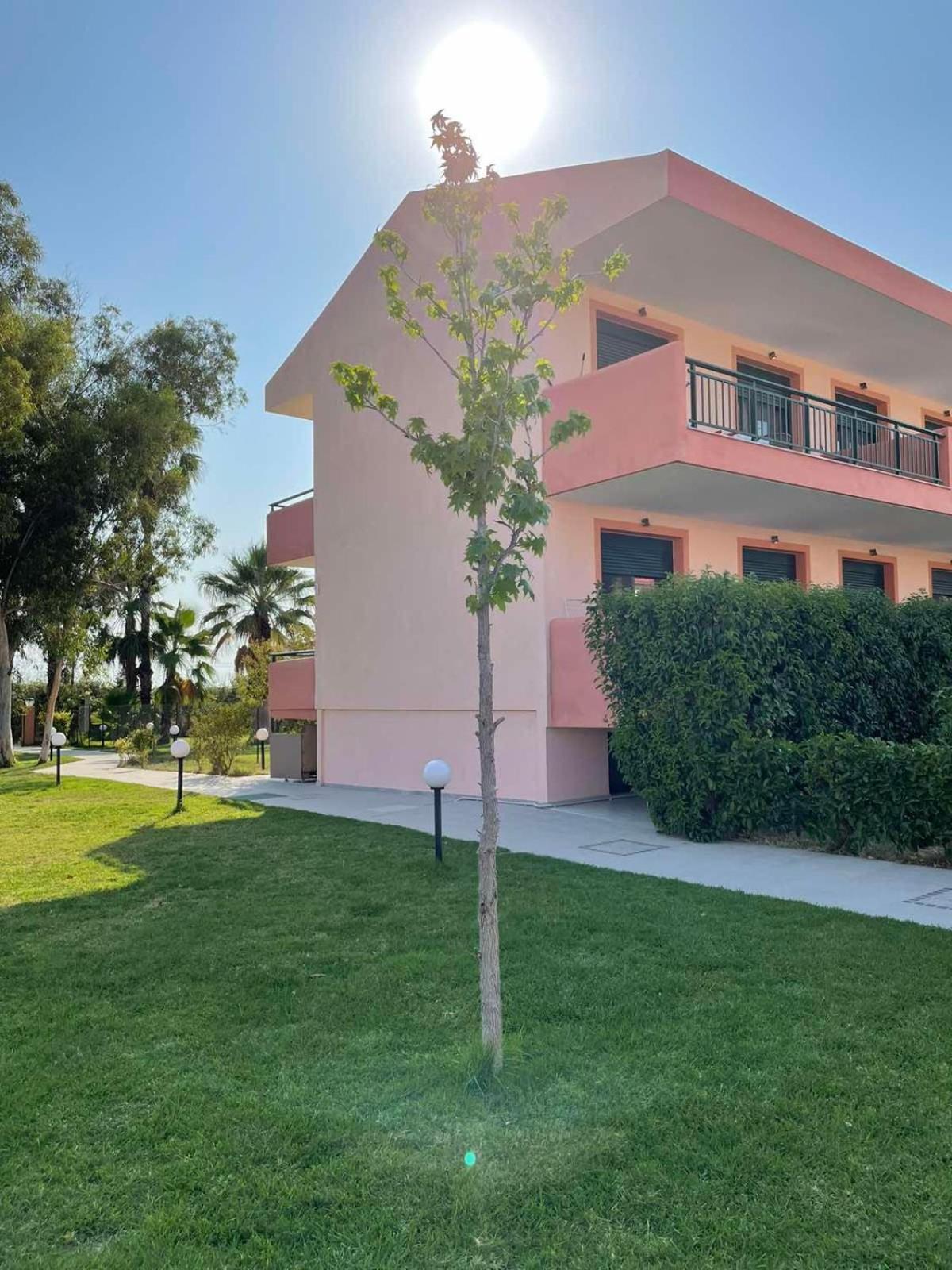 Stefania Sun Apartments Nikiti  Buitenkant foto